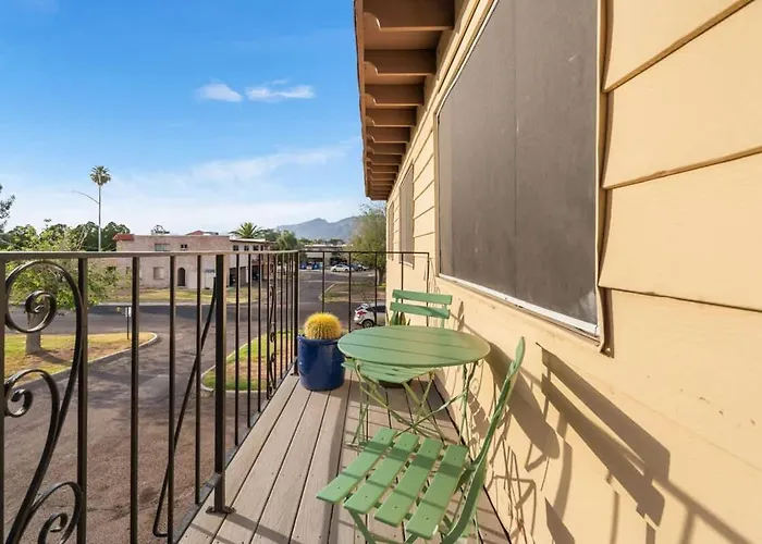 Holiday home Cozy Pet Friendly Townhome With Pool *